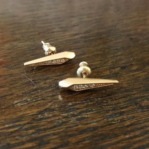 Kendra Scott Rose gold stud earrings